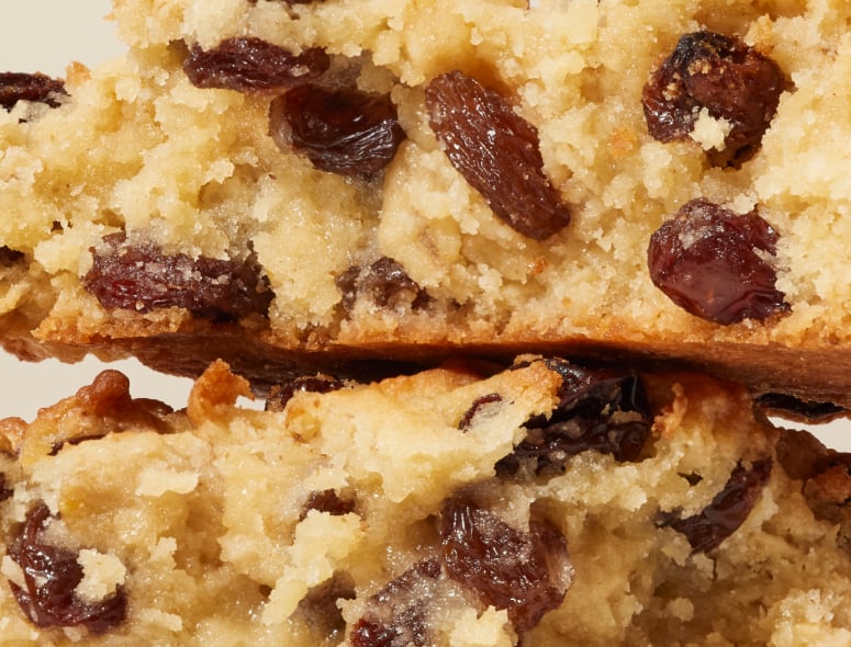 Oatmeal Raisin Cookie Gift Boxes - Levain Bakery